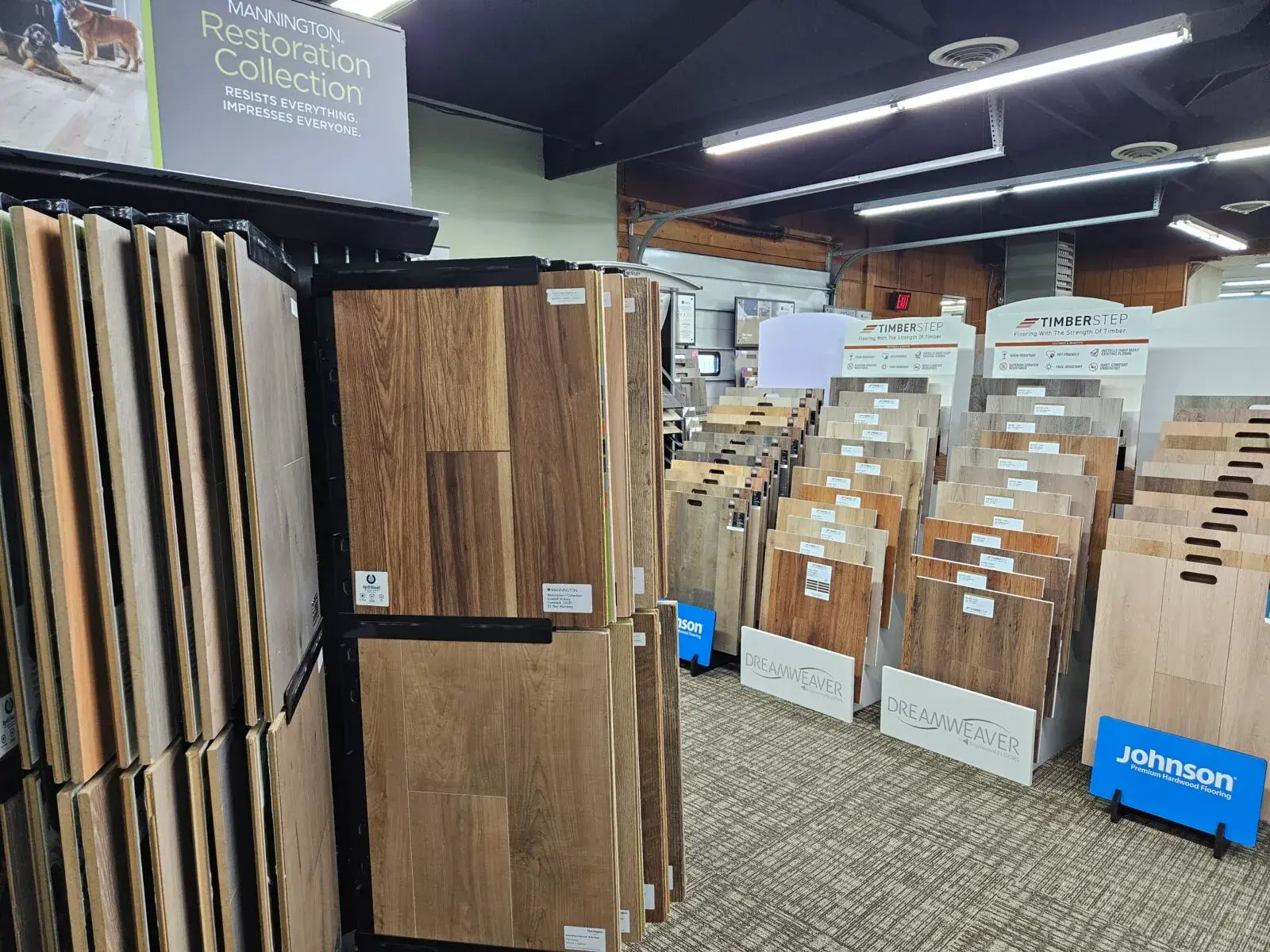 Showroom | Howmar Carpet Inc.