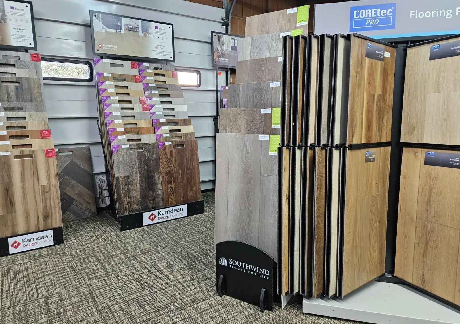 Showroom | Howmar Carpet Inc.